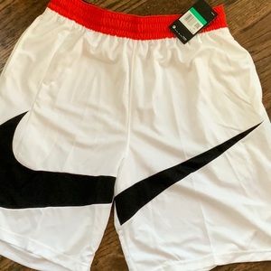 Men’s Nike Dri fit shorts XL